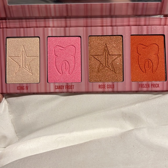 Jeffree star - Picture 2 of 2